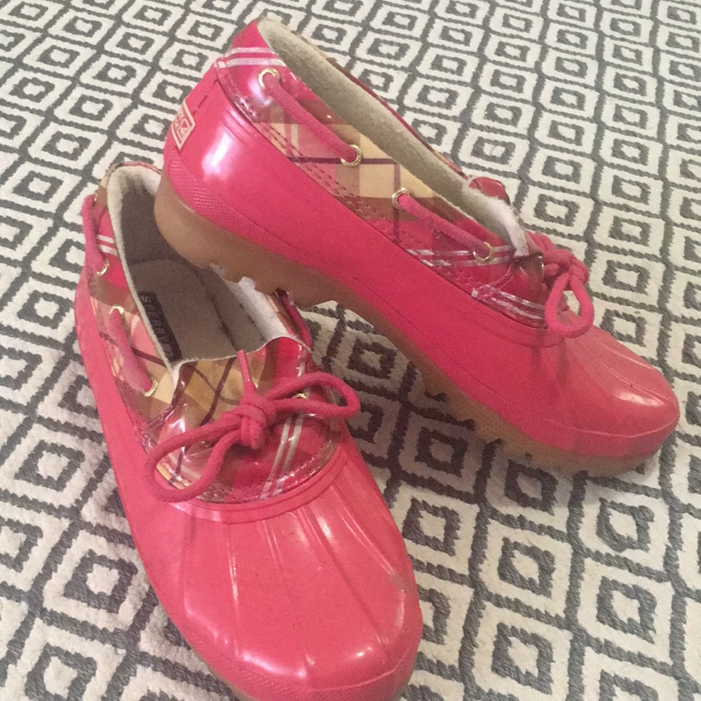 Woman’s Water Proof Sperry Boot